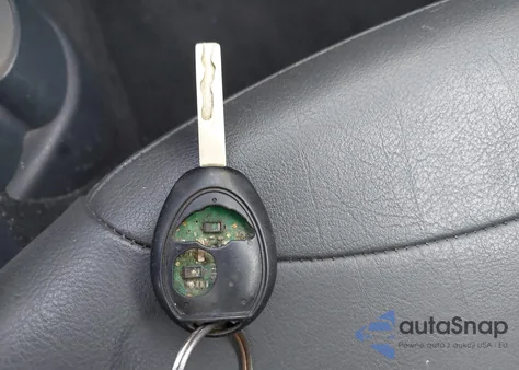 2002 Mini Cooper из США, поврежденный, VIN WMWRC33422TC37704